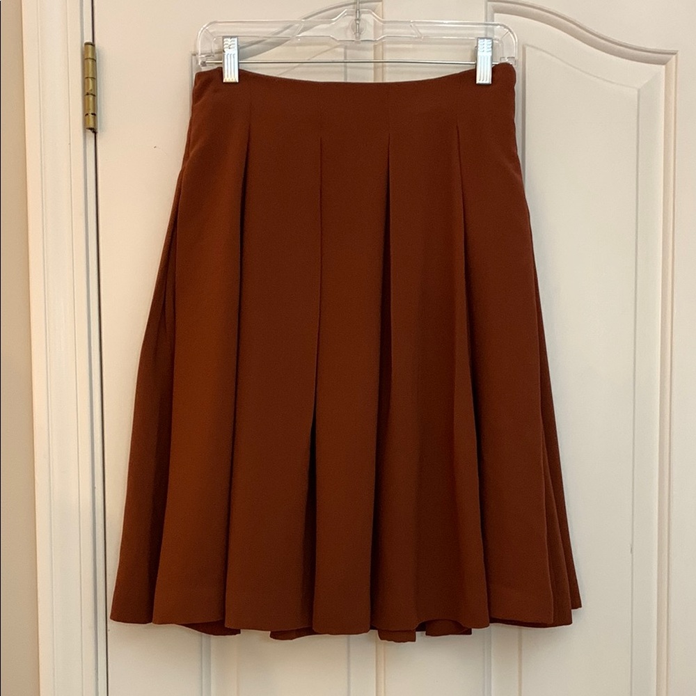 Uniqlo Knee Length Brick Red Pleated Skirt USED